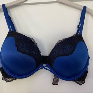 Victoria’s Secret Bombshell Plunge Bra